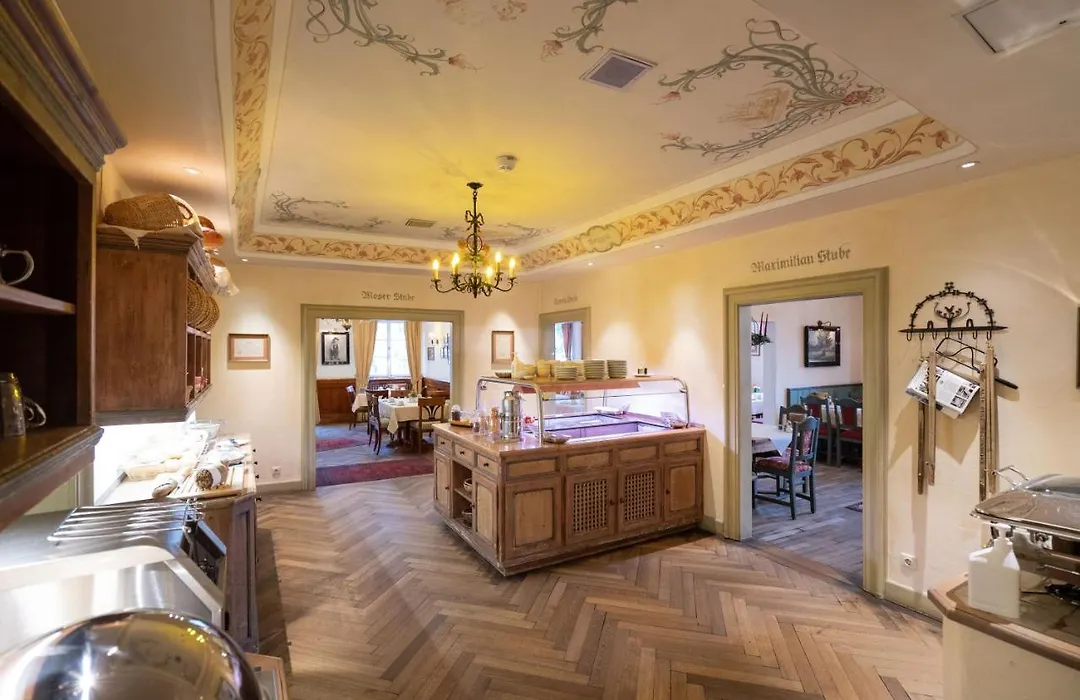 Hotel Gasthof Alte Post Holzkirchen-1