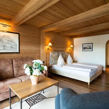 Hotel Gasthof Alte Post Holzkirchen-2